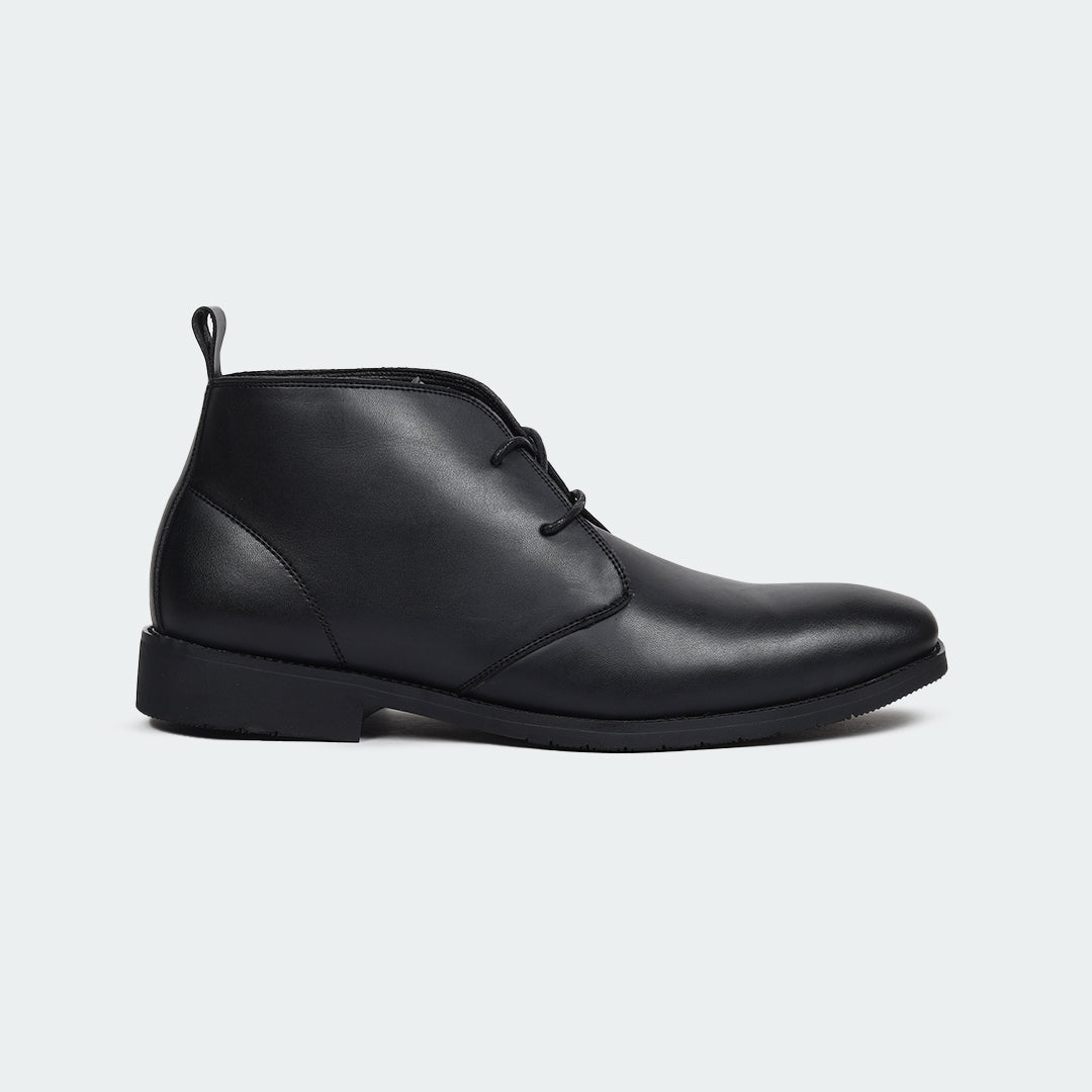 Caliber Shoes Black Chukka Boot for Men (T672C OSPREY)