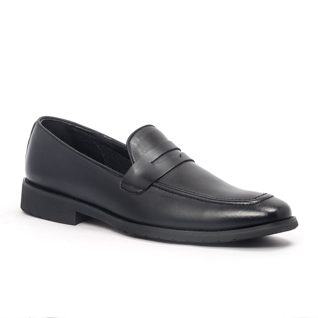 Caliber Shoes Black Slip On Formal Shoes for Men (T653C)