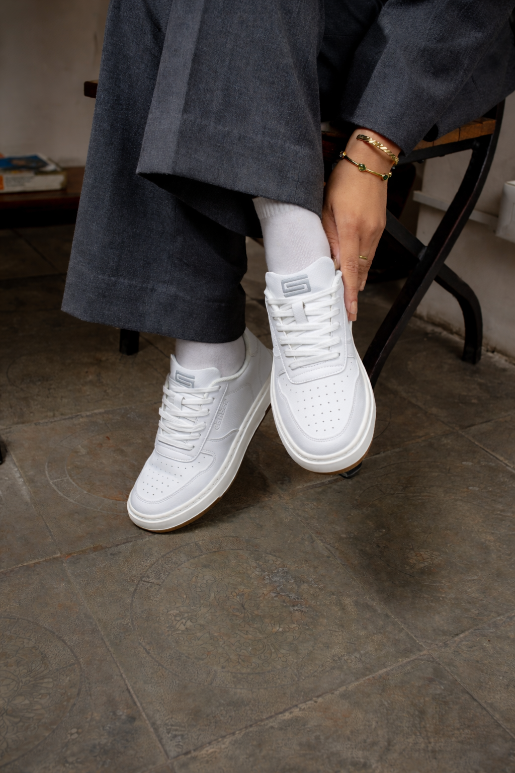 Caliber Casual Sneakers: Everyday Comfort & Style