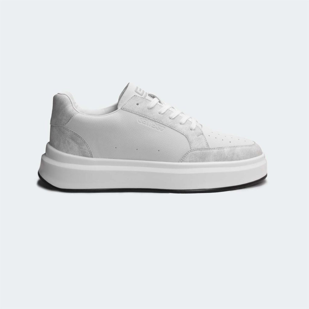 White/Bone Casual Sneakers for Men (METROFADE 568)