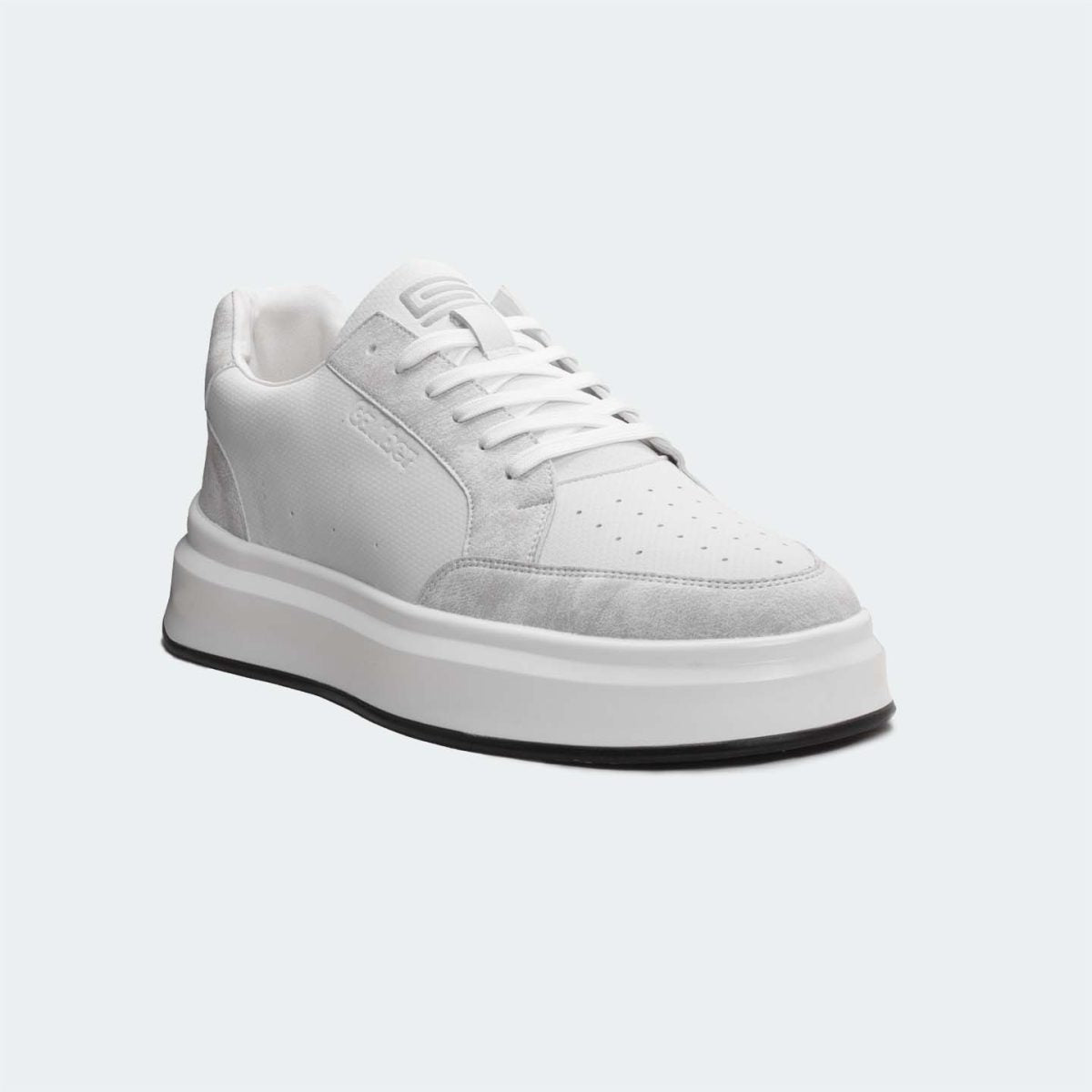 Caliber Shoes White/Bone Casual Sneakers For Men ( METROFADE 568 )