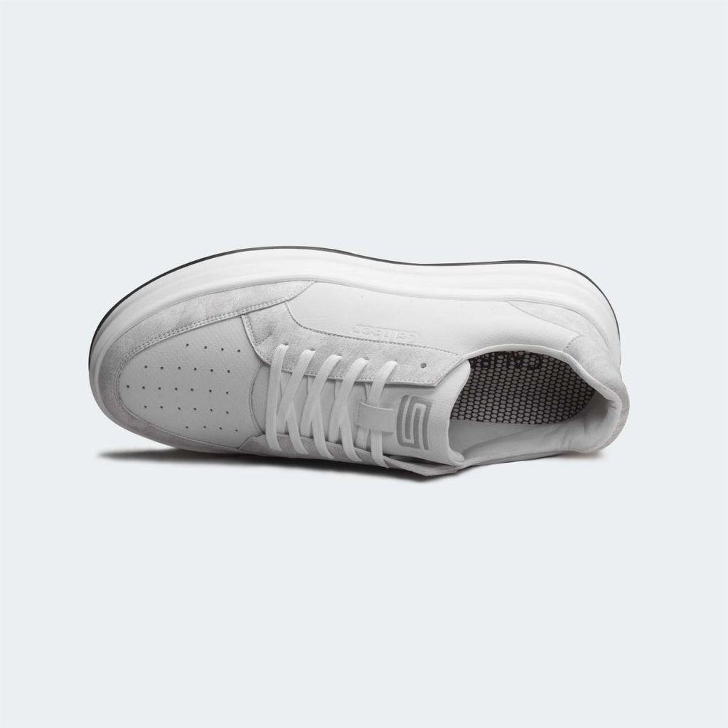 White/Bone Casual Sneakers for Men (METROFADE 568)
