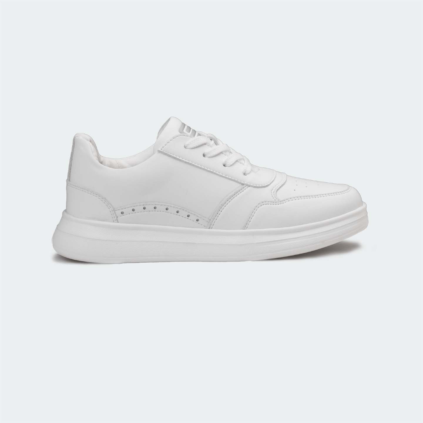 Caliber Shoes White Casual Sneakers For Kids ( HARPER 564.K )