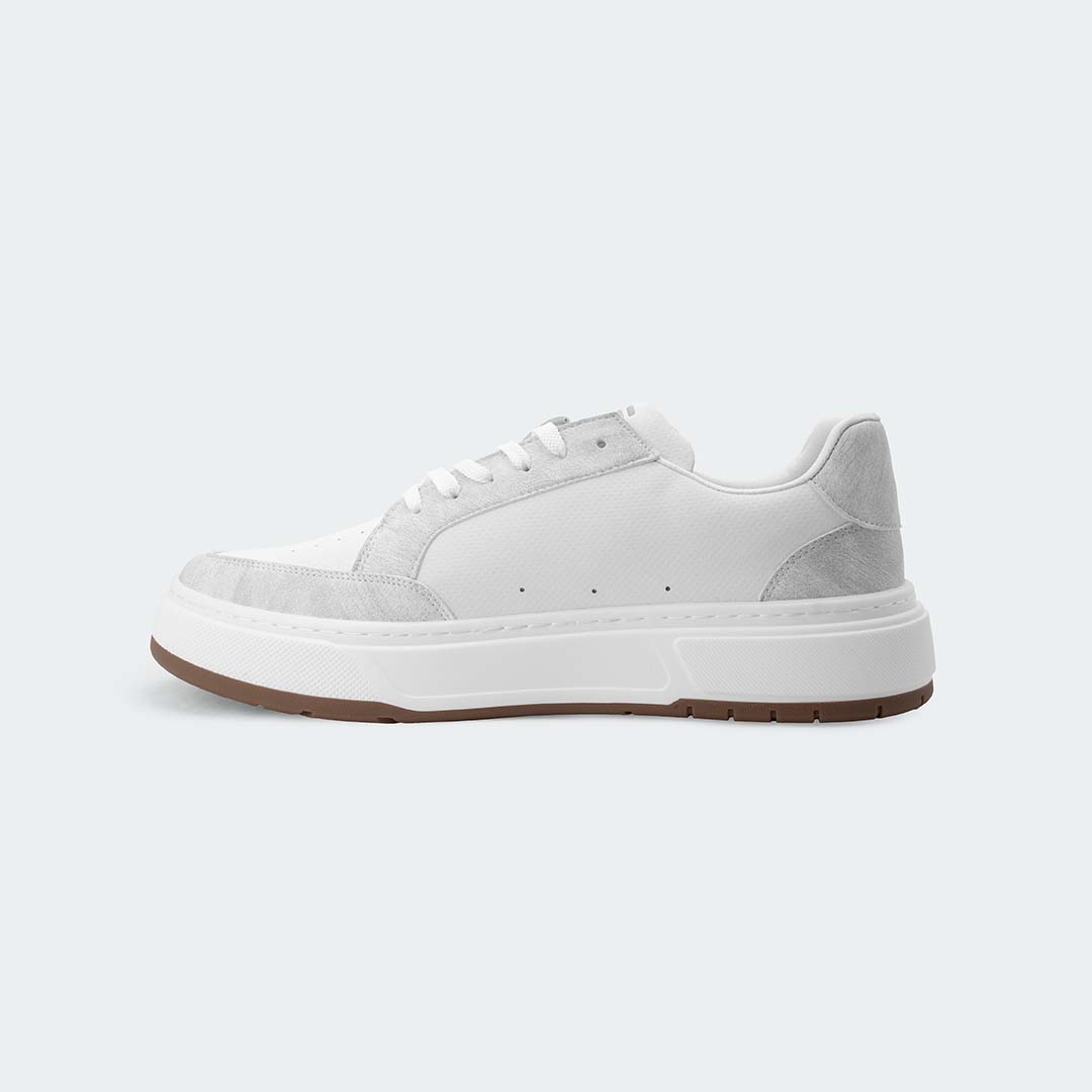 White/Bone Casual Sneakers for Men (URBANE 566R)