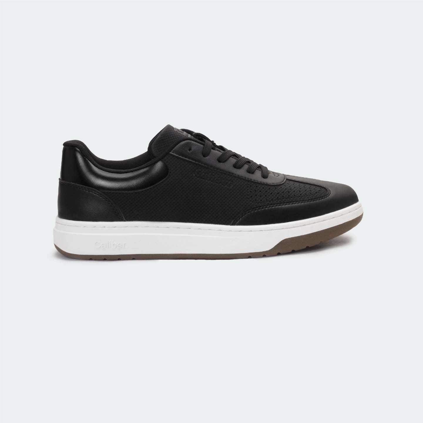 Black Casual Sneakers for Men (NOVA 578)