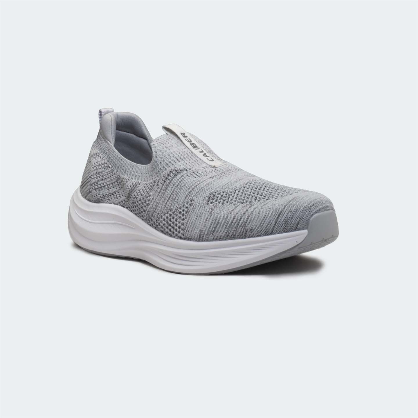 Light Grey Sports Shoes for Men (AEROKNIT 755)