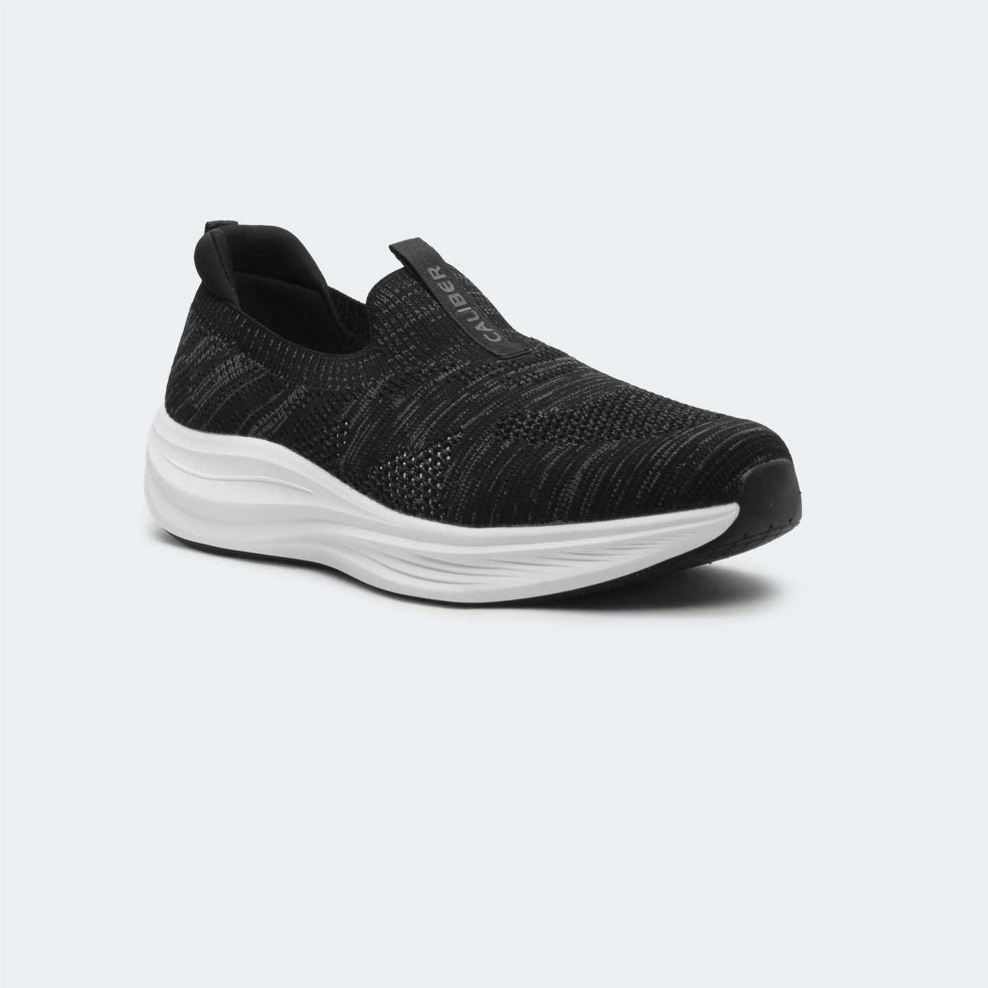 Black Sports Shoes for Men (AEROKNIT 755)