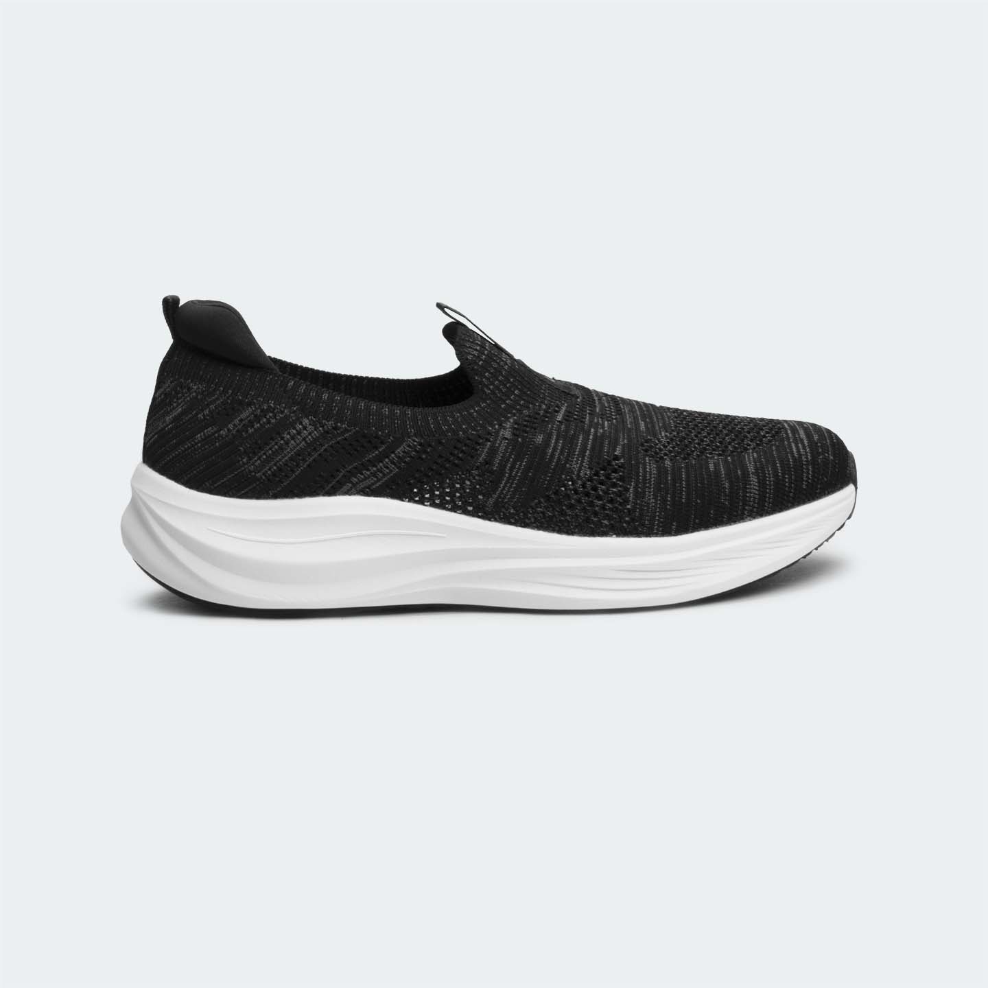 Black Sports Shoes for Men (AEROKNIT 755)