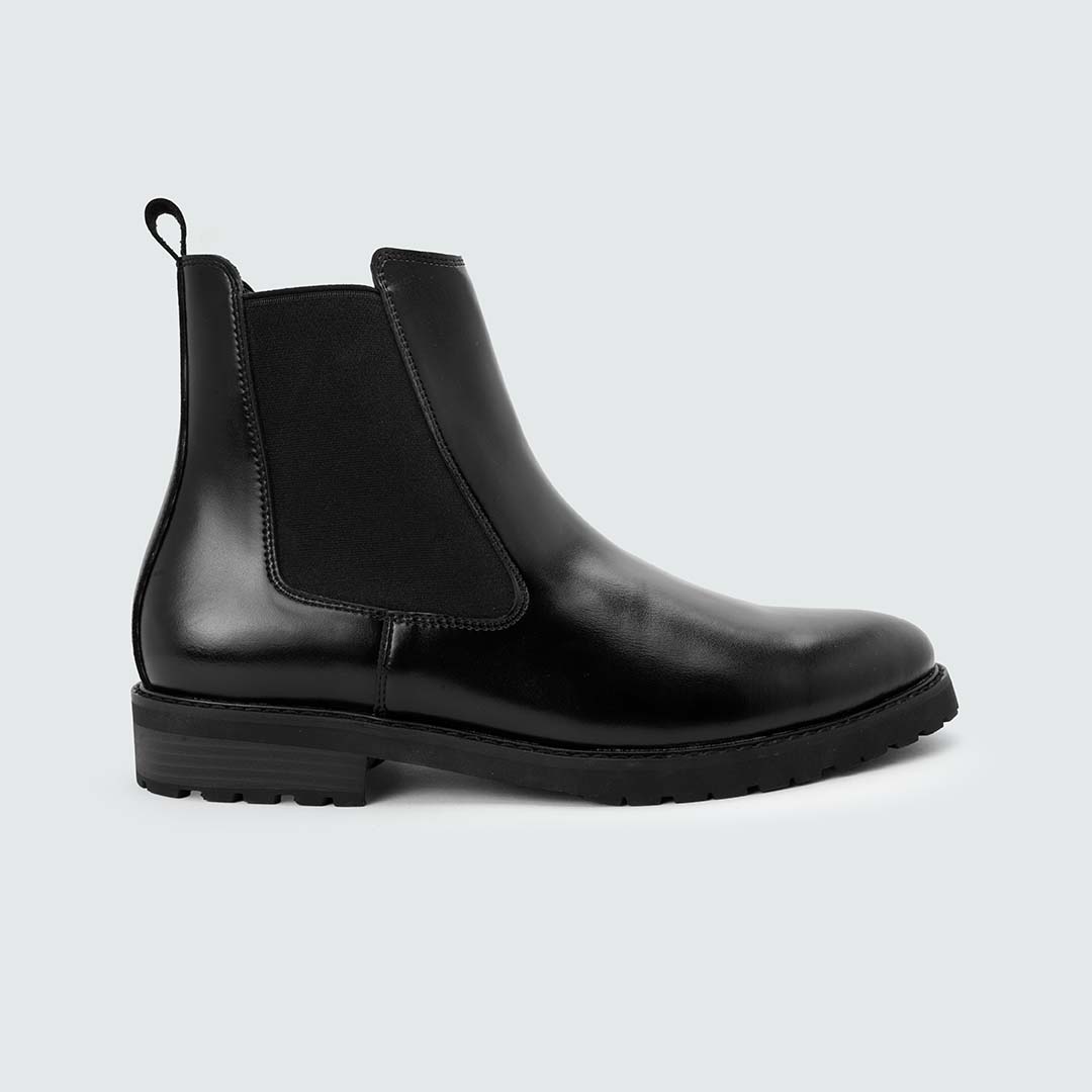 Caliber Shoes Black Chelsea Boots for Men (ARCHER A484SN)