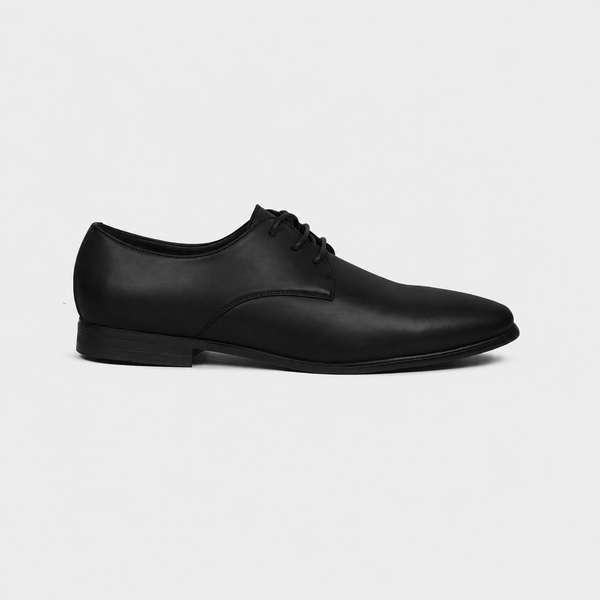 Caliber Shoes Black Lace Up Formal Shoes for Men (GRANDEUR B704C)