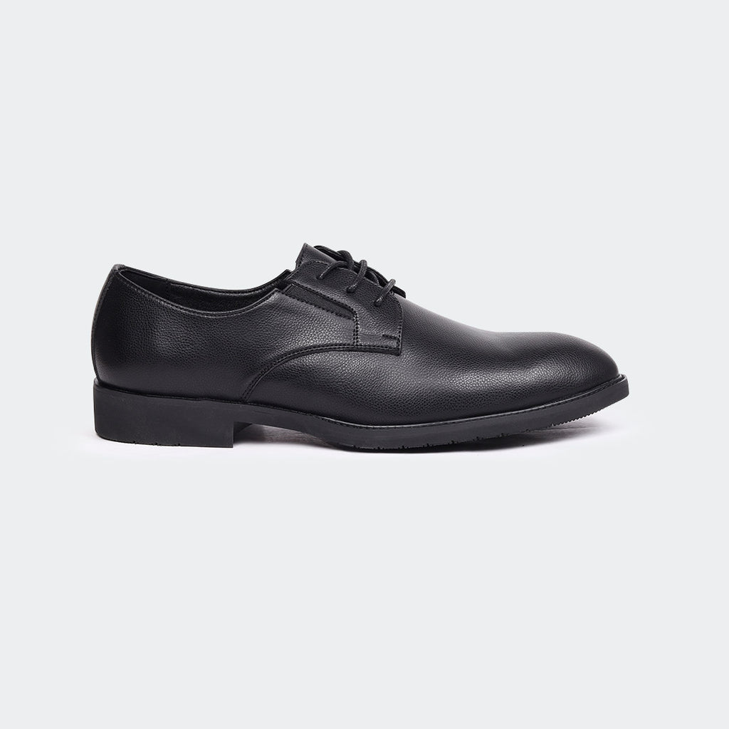 Caliber Shoes Black Lace Up Formal Shoes for Men (CLAUDE Y542G)